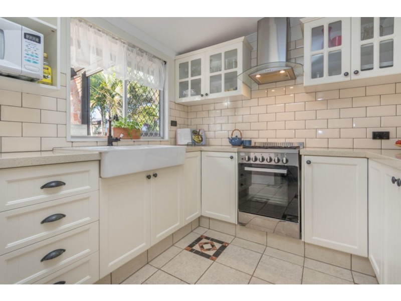 34 Valerie Street, Clontarf QLD 4019