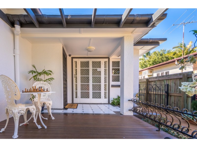 34 Valerie Street, Clontarf QLD 4019