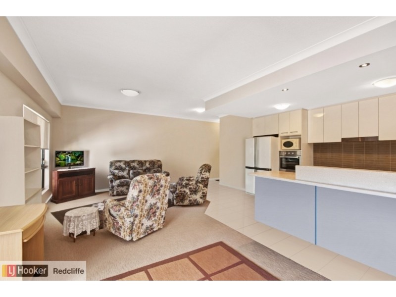 2/448 Oxley Avenue, Redcliffe QLD 4020