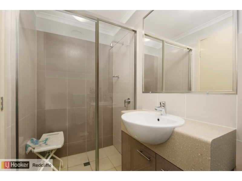 2/448 Oxley Avenue, Redcliffe QLD 4020