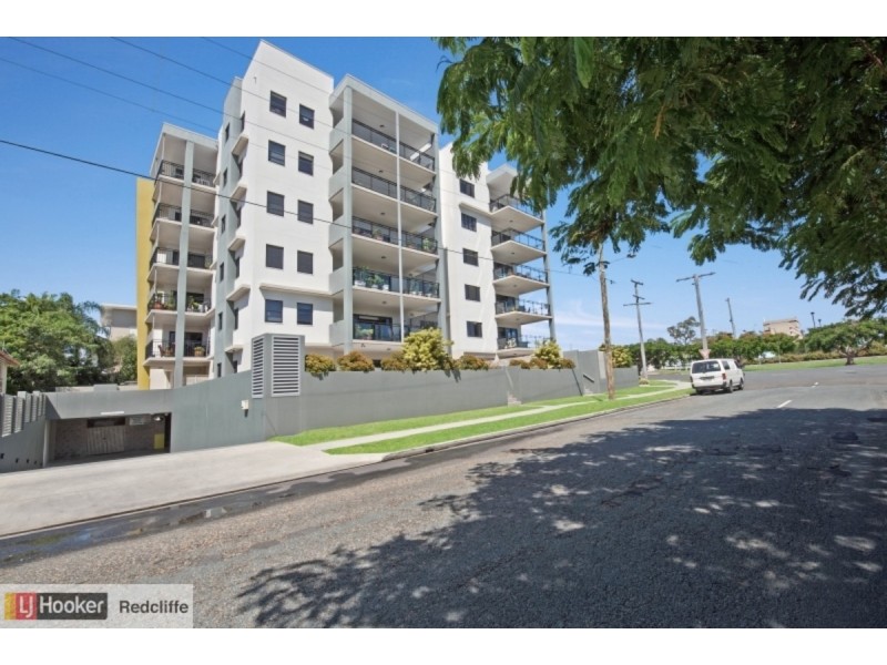 2/448 Oxley Avenue, Redcliffe QLD 4020