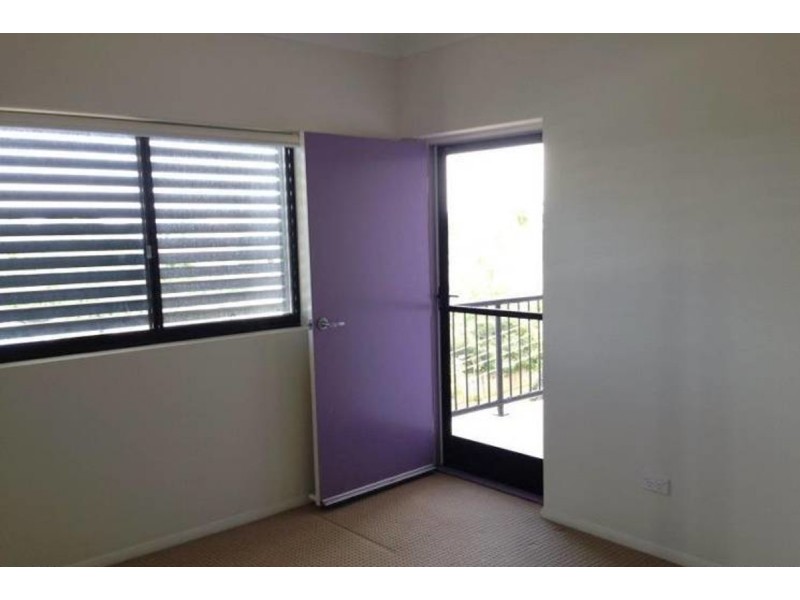 13/152 Mein Street, Scarborough QLD 4020