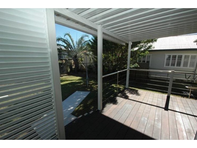 25 Elizabeth Avenue, Clontarf QLD 4019