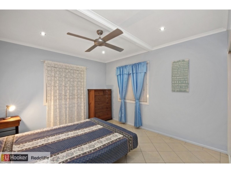 8 Gilpin Street, Shorncliffe QLD 4017