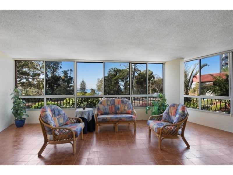 1/51 Marine Parade, Redcliffe QLD 4020
