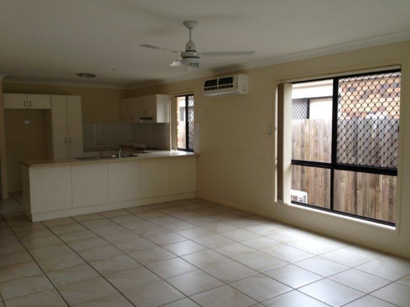 Rothwell QLD 4022