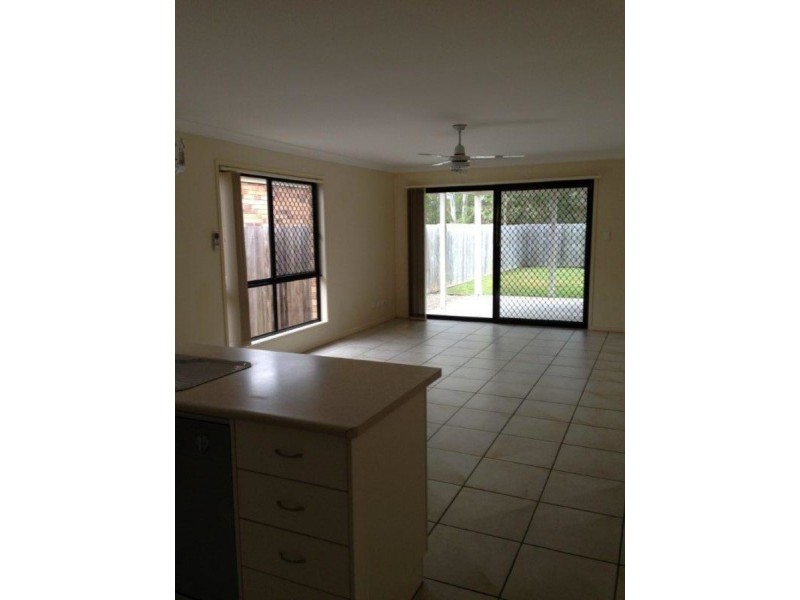 Rothwell QLD 4022