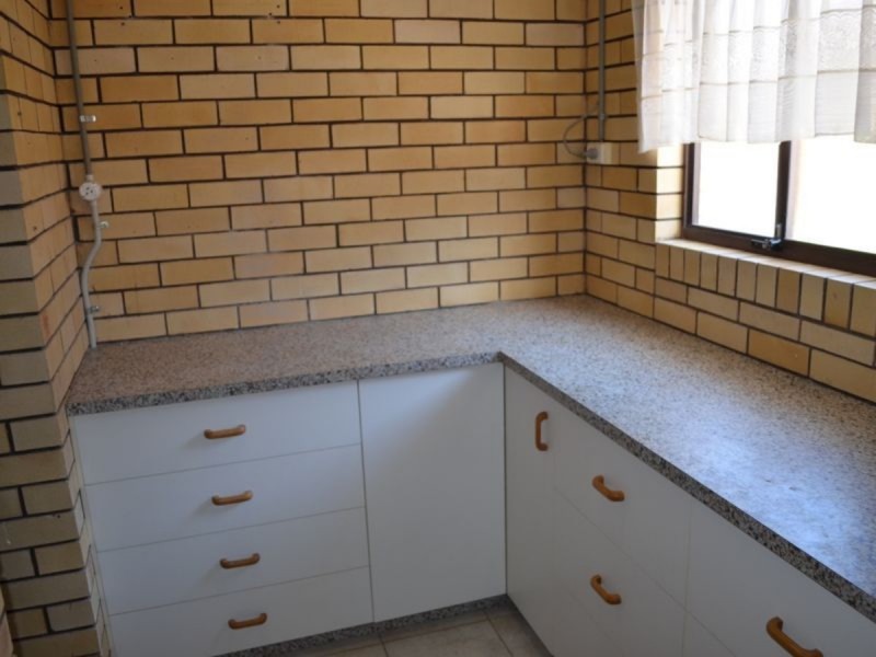 15 Edwin Street, Redcliffe QLD 4020