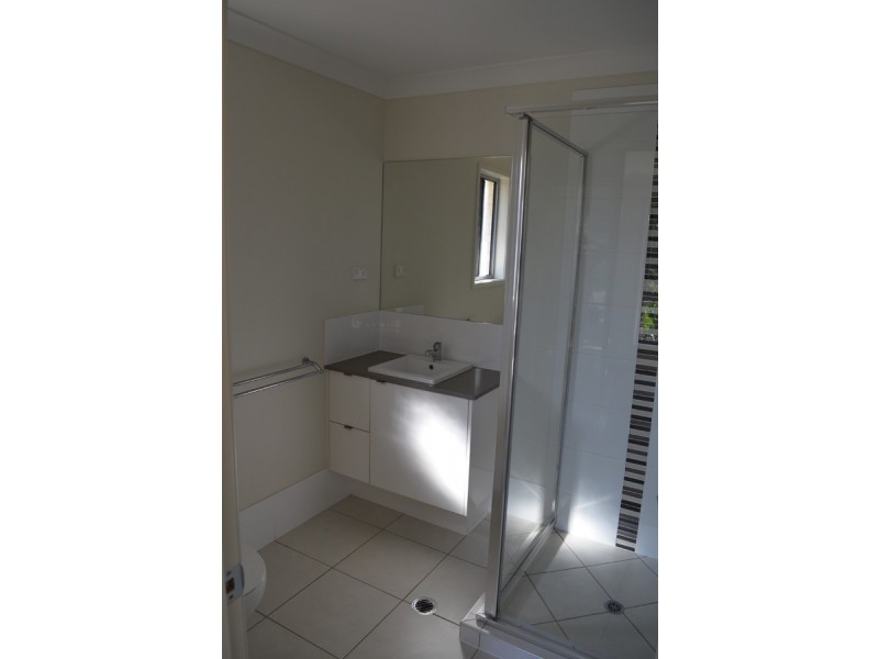 Rothwell QLD 4022