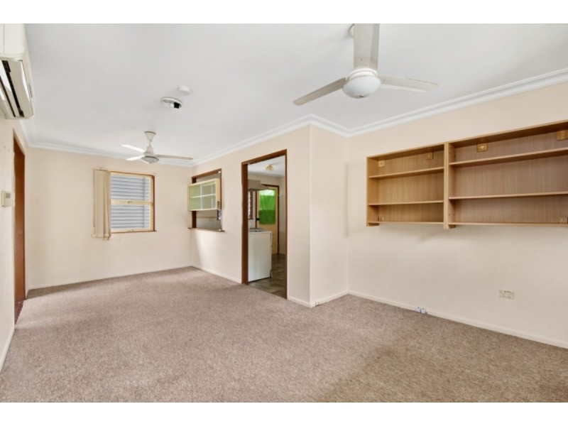 8 Short Street, Woody Point QLD 4019