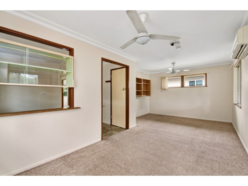 8 Short Street, Woody Point QLD 4019