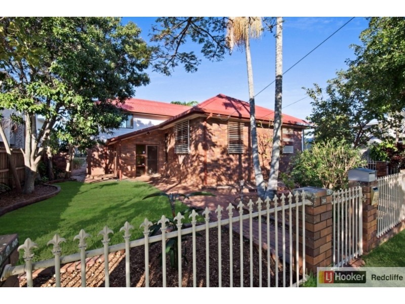 394 Scarborough Road, Scarborough QLD 4020