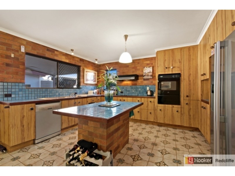 394 Scarborough Road, Scarborough QLD 4020
