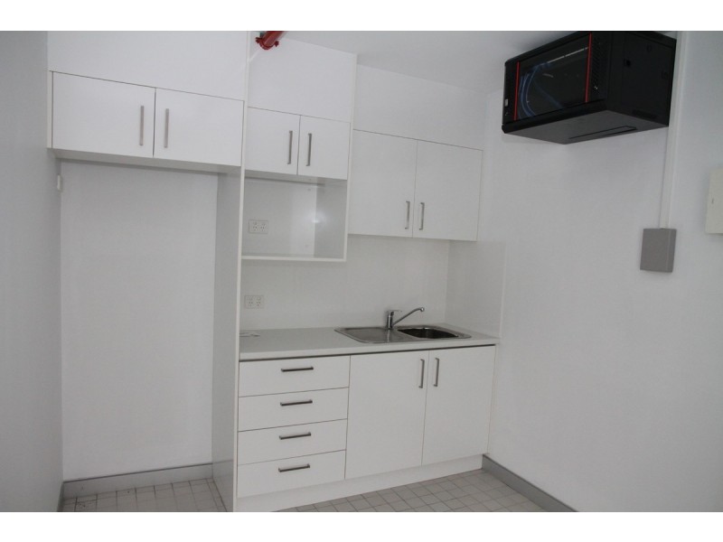 2-6 Bunton Street, Scarborough QLD 4020