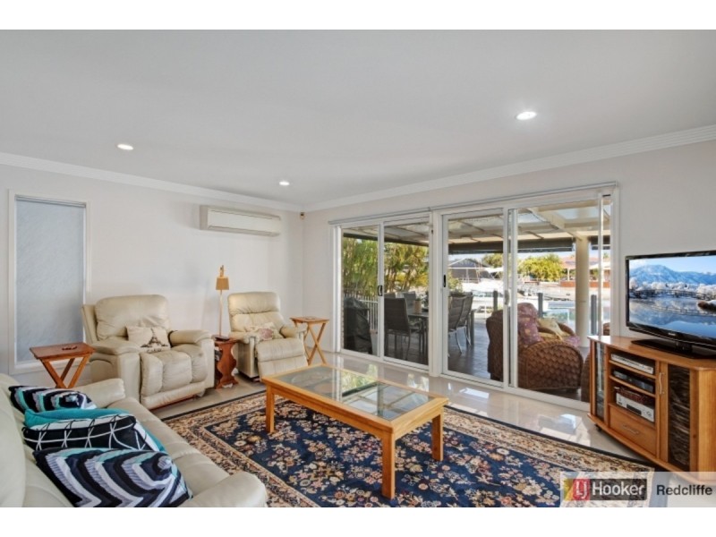 17 Constellation Court, Newport Waterways QLD 4020