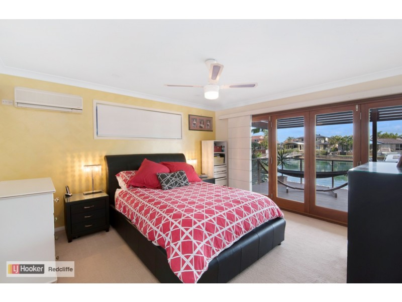 40 Constellation Court, Newport Waterways QLD 4020