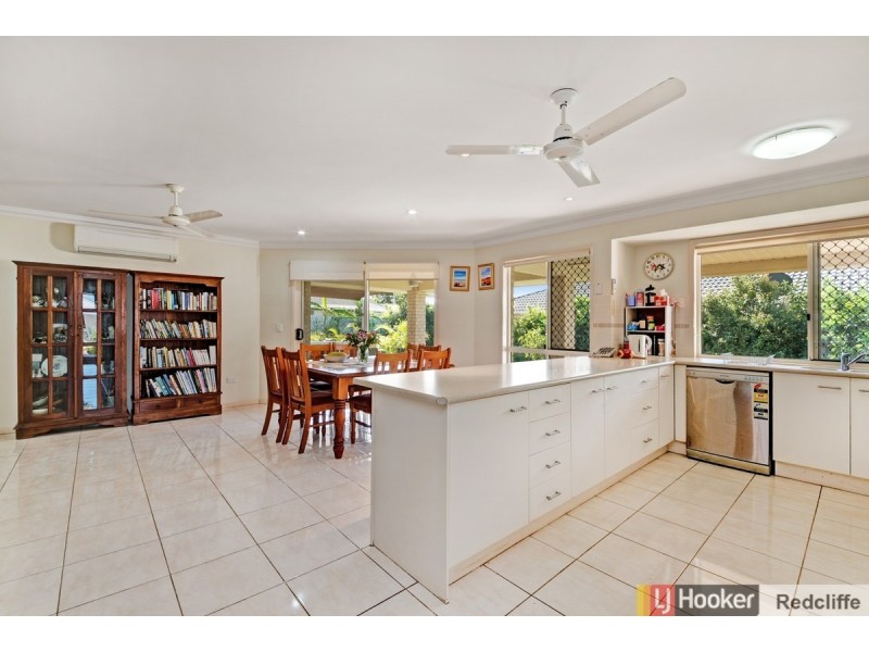 19 Allister Crescent, Rothwell QLD 4022