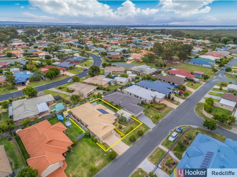 19 Allister Crescent, Rothwell QLD 4022