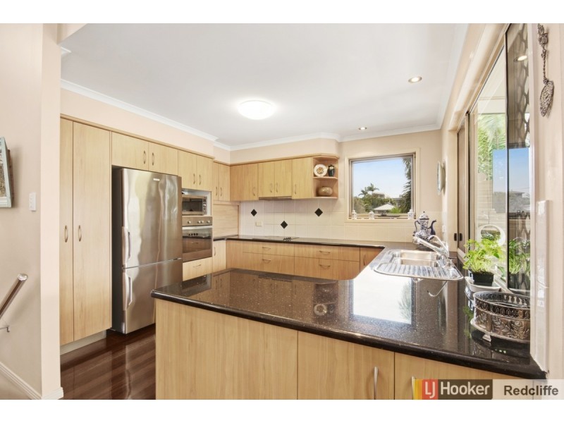 3/9 Reef Point Esplanade, Scarborough QLD 4020