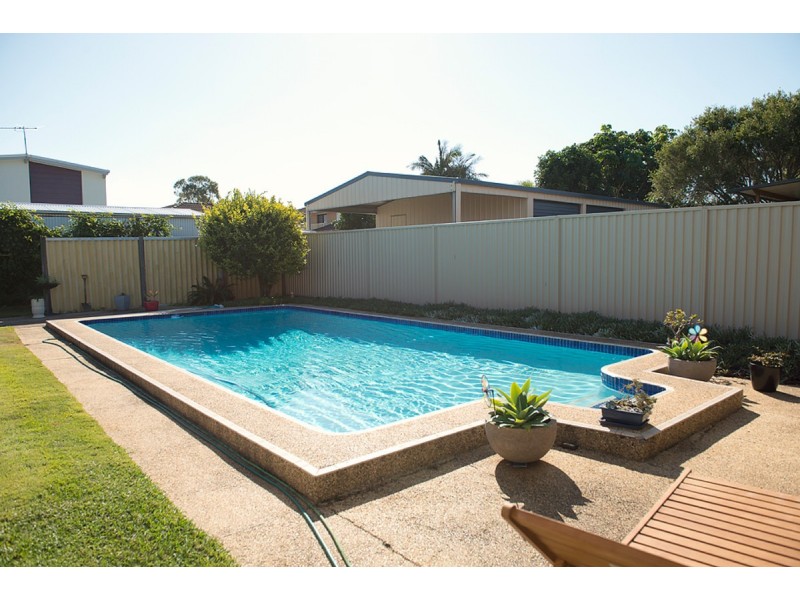 16 Kirkwood Street, Margate QLD 4019