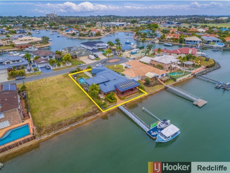 40 Constellation Court, Newport Waterways QLD 4020