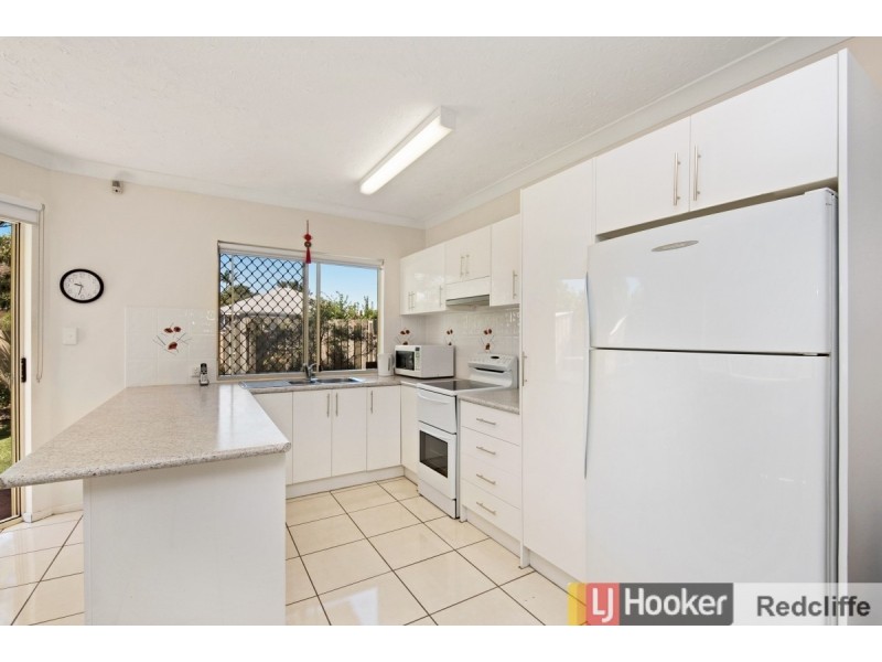 1/10 Caroline Street, Woody Point QLD 4019