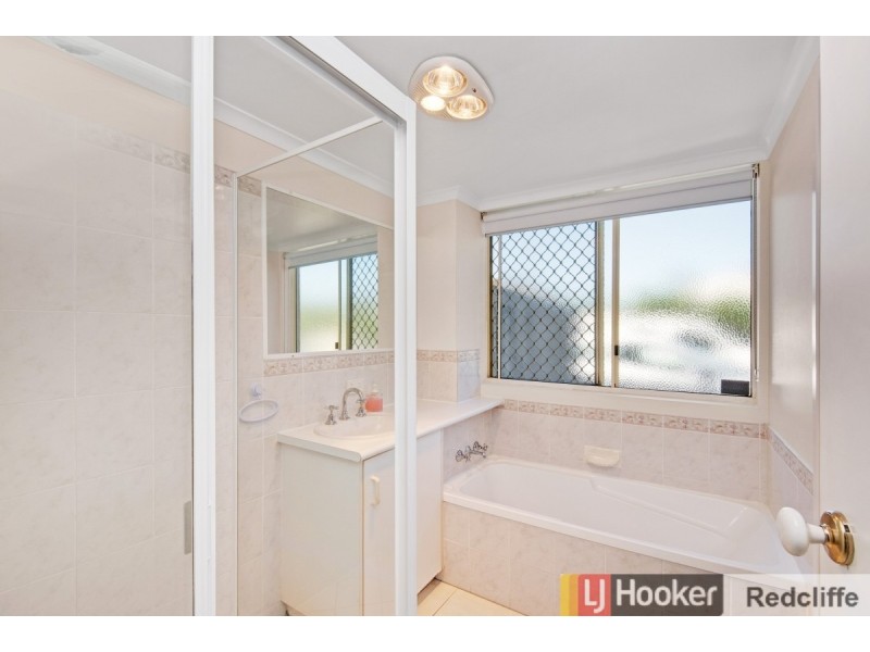 1/10 Caroline Street, Woody Point QLD 4019
