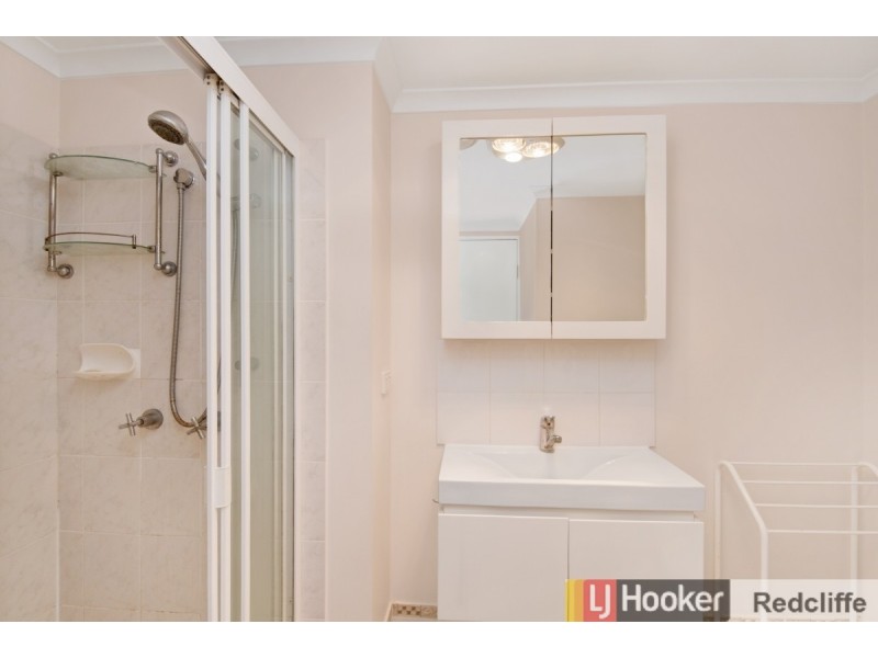 1/10 Caroline Street, Woody Point QLD 4019
