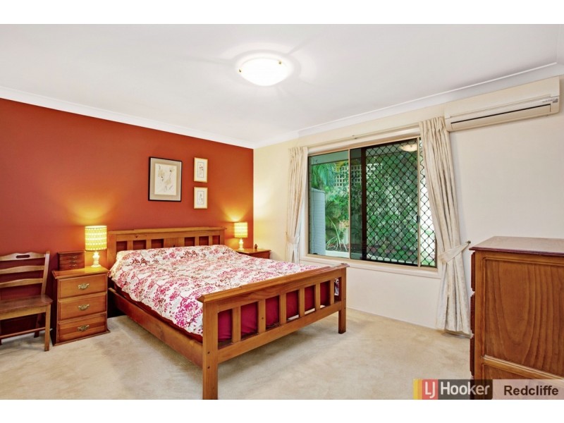 2B Amanda Street, Scarborough QLD 4020