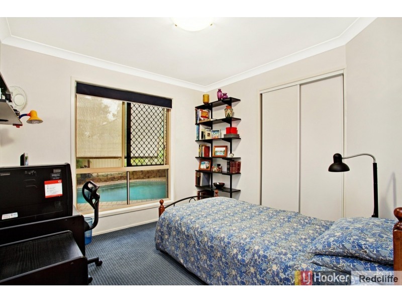 2B Amanda Street, Scarborough QLD 4020