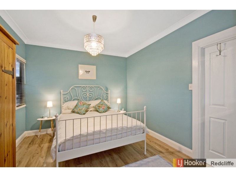 24 Fernlea Avenue, Scarborough QLD 4020