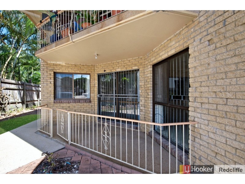 1/27 Caroline Street, Woody Point QLD 4019