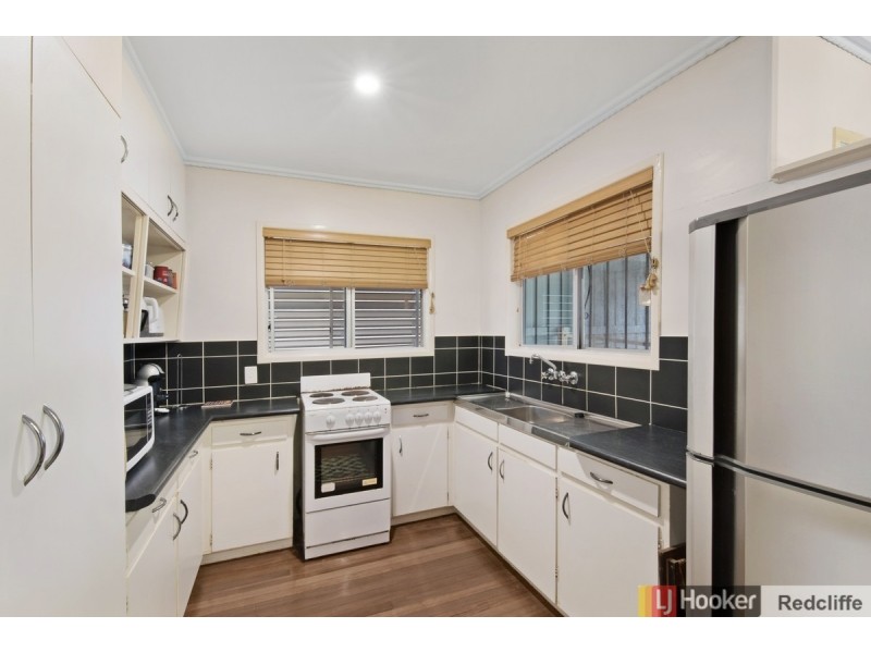 29 Bailey Street, Woody Point QLD 4019