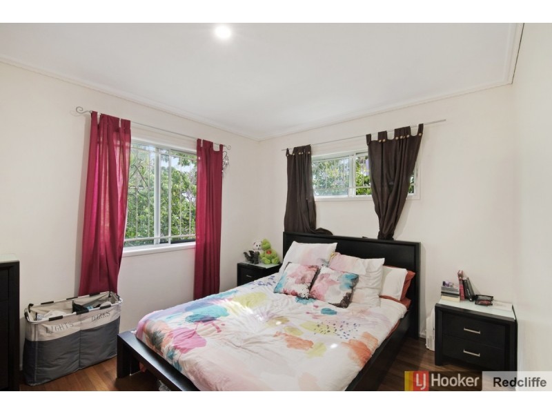 29 Bailey Street, Woody Point QLD 4019