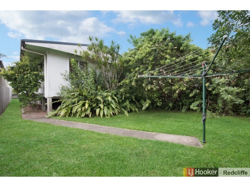 29 Bailey Street, Woody Point QLD 4019