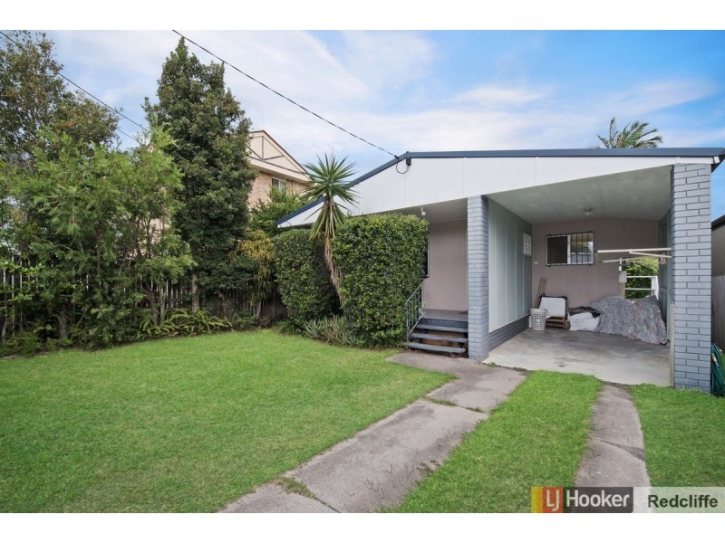 29 Bailey Street, Woody Point QLD 4019