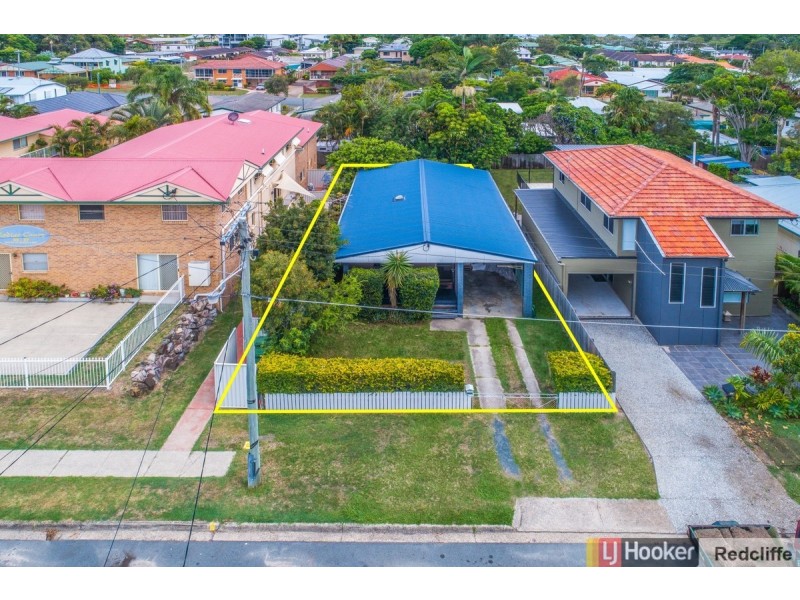 29 Bailey Street, Woody Point QLD 4019