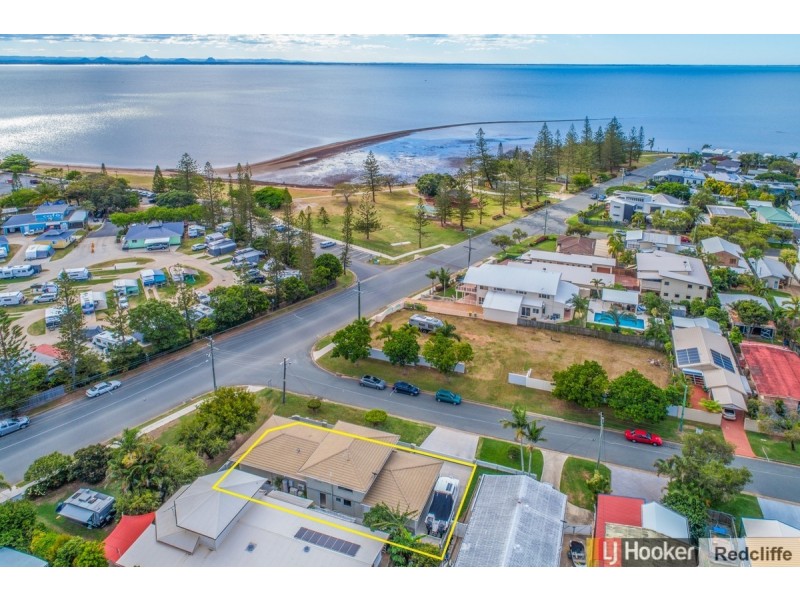 21 Fourth Avenue, Scarborough QLD 4020