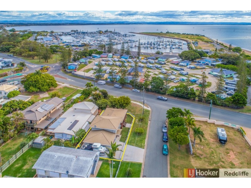 21 Fourth Avenue, Scarborough QLD 4020