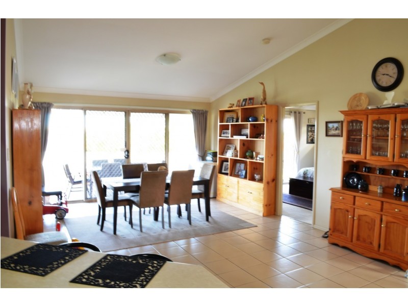 75 Lipscombe Road, Deception Bay QLD 4508