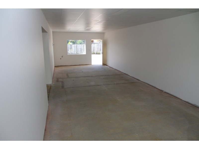 1/50 Hornibrook Esplanade, Clontarf QLD 4019