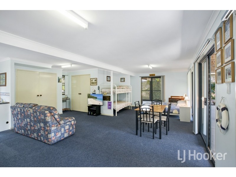 11 Warner Street, Bulwer QLD 4025