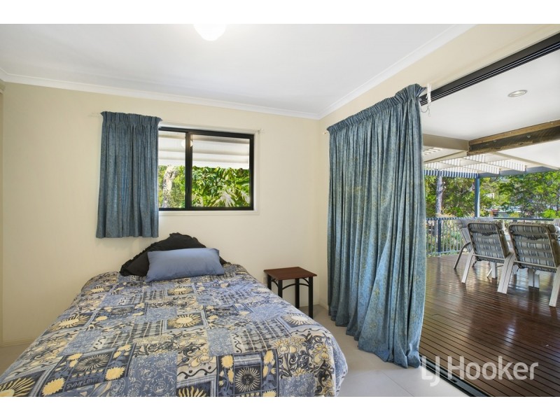 11 Warner Street, Bulwer QLD 4025