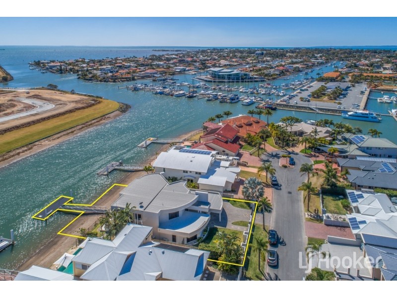 35 Constance Court, Newport QLD 4020