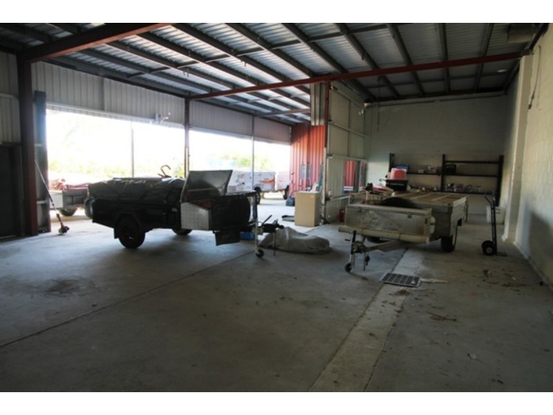 12 Cameron Street, Clontarf QLD 4019