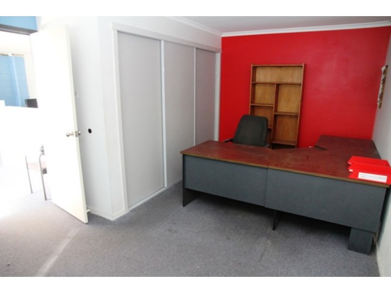 12 Cameron Street, Clontarf QLD 4019