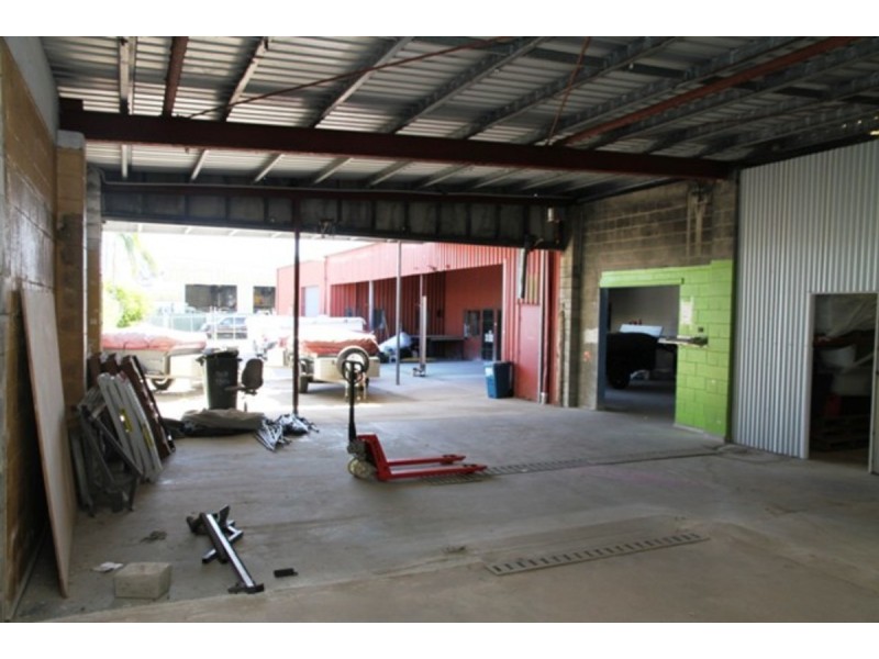 12 Cameron Street, Clontarf QLD 4019