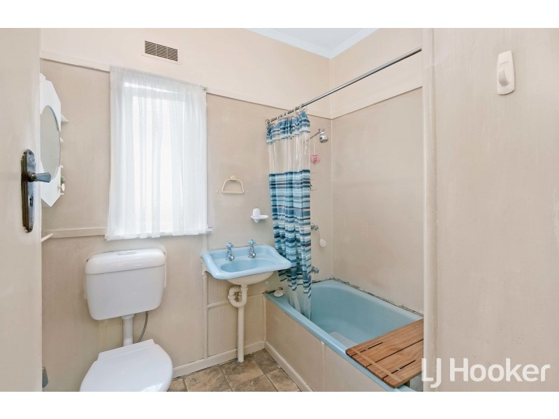 28 Ella Street, Redcliffe QLD 4020