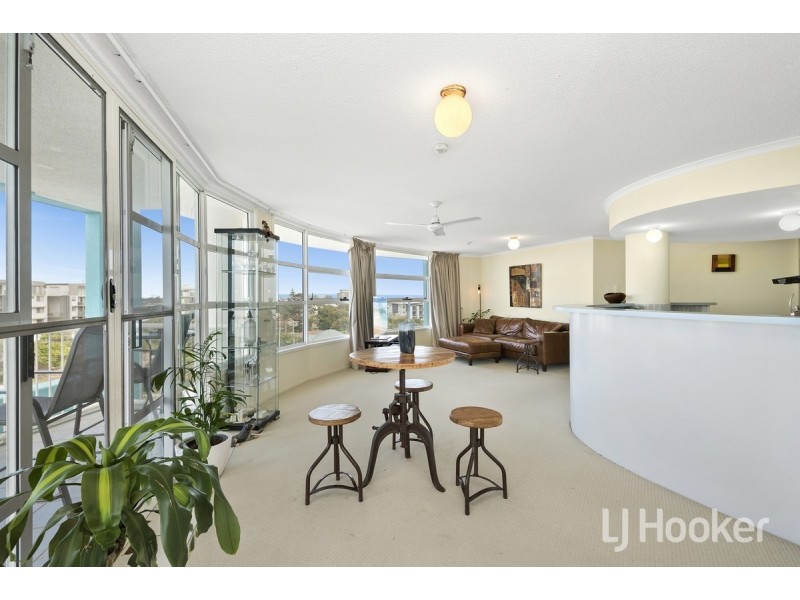 25/77-79 Marine Parade, Redcliffe QLD 4020