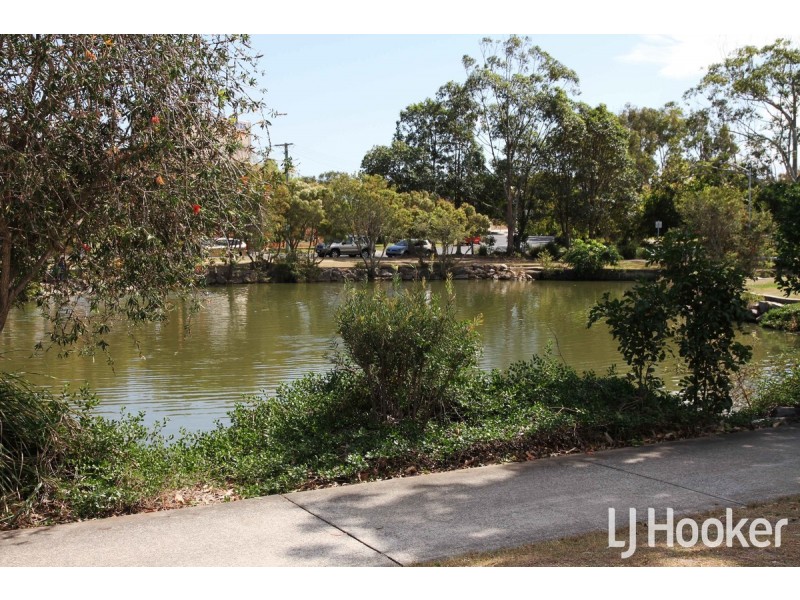 1/19 Creek Street, Redcliffe QLD 4020